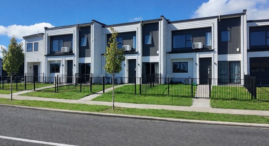  at 2D Melleray Place, Randwick Park, Randwick Park, Manukau City, Auckland