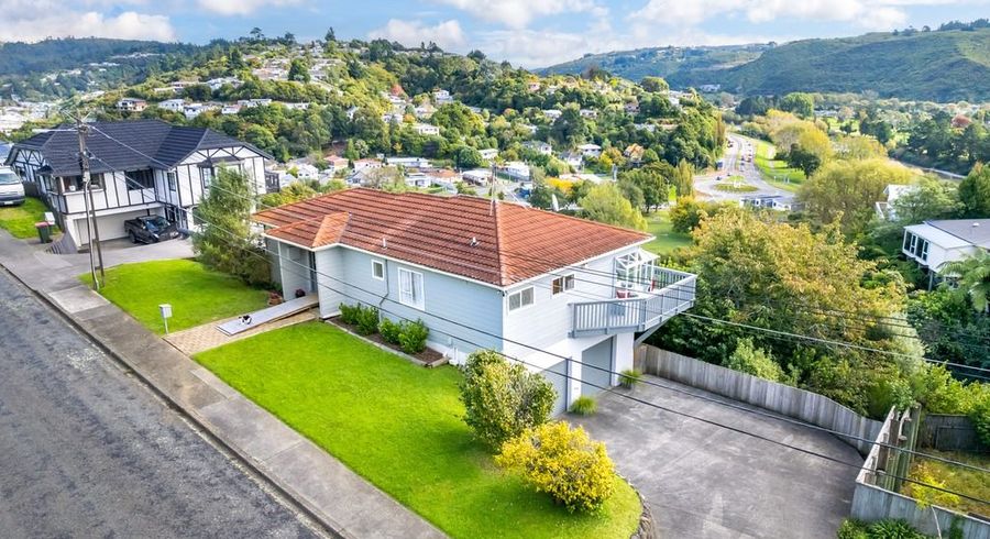  at 26 Castle Crescent, Stokes Valley, Lower Hutt