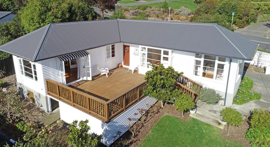  at 1/159 Major Hornbrook Road, Mount Pleasant, Christchurch