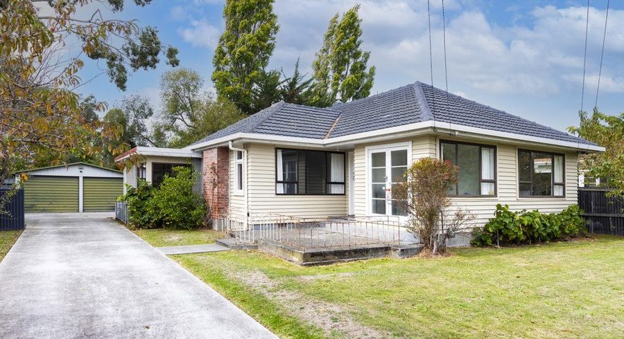  at 13 Bond Street, Waltham, Christchurch