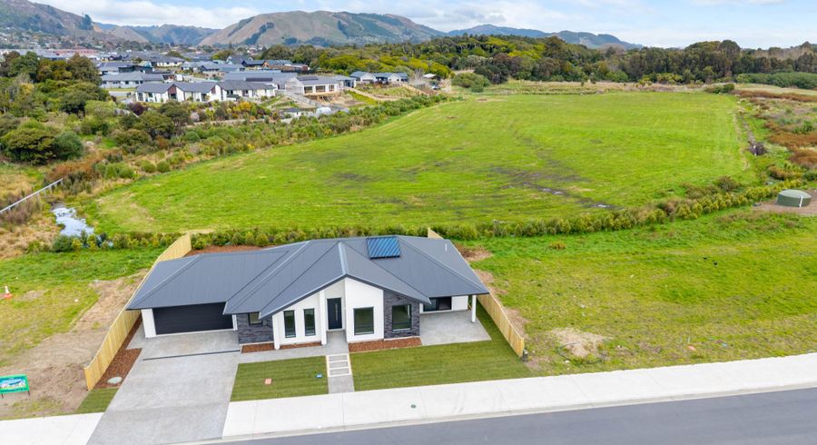  at 177 Karuhiruhi Street, Waikanae, Kapiti Coast, Wellington