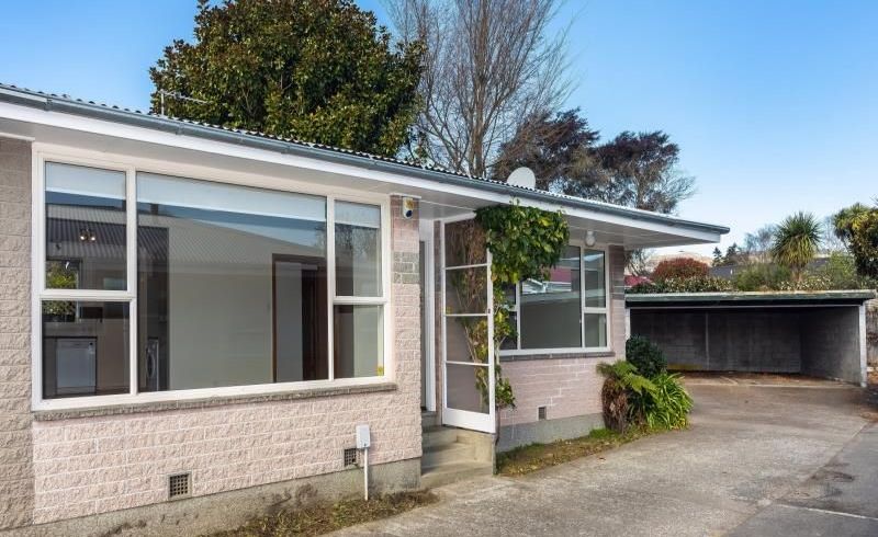  at 2/42 Aylmer Street, Somerfield, Christchurch