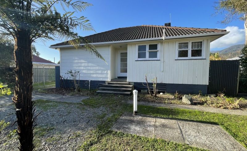  at 17 Stewart Street, Waimangaroa