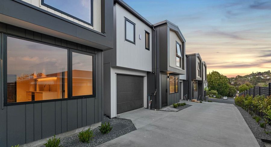  at 9E O'Donn Avenue, Beach Haven, North Shore City, Auckland