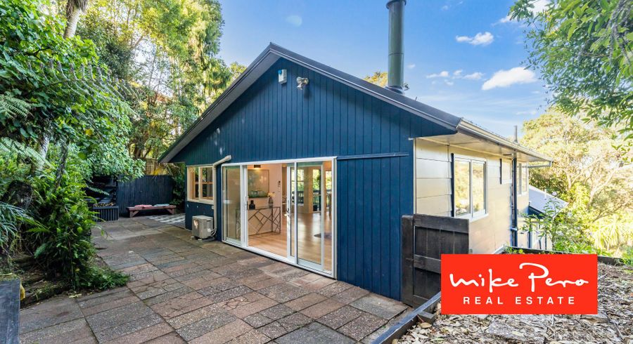  at 2/9 Selwyn Avenue, Glen Eden, Auckland