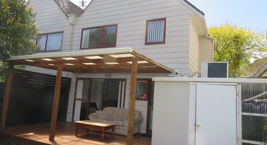  at 10/19A Gray Avenue, Mangere East, Manukau City, Auckland