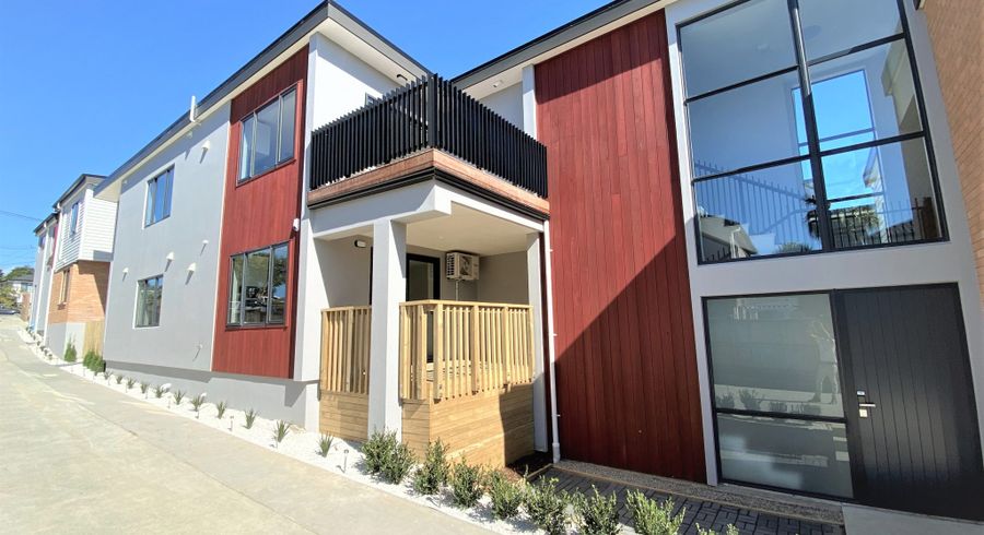  at 12/7 Stamford Park Road, Mount Roskill, Auckland City, Auckland