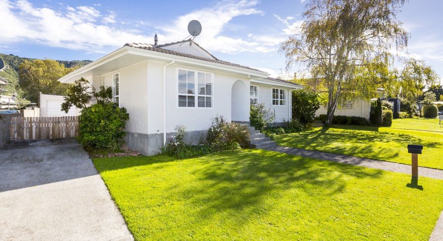  at 5 Akron Grove, Totara Park, Upper Hutt, Wellington