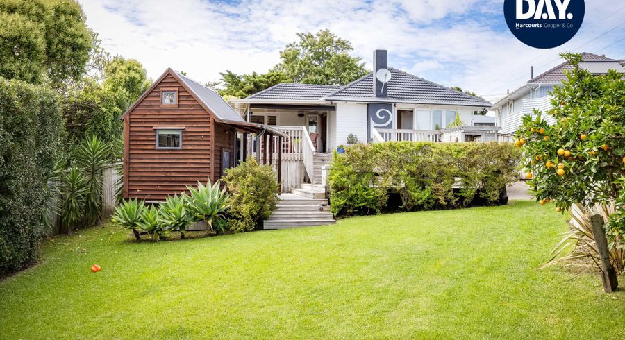  at 16 Paton Avenue, Te Atatu South, Waitakere City, Auckland