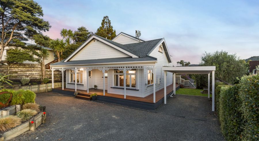  at 1084 Scenic Drive North, Swanson, Auckland