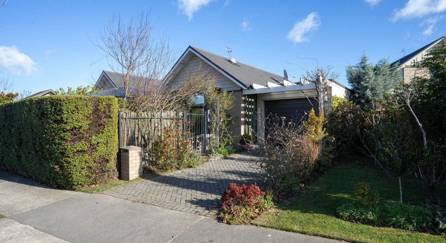  at 16 Saracen Avenue, Northwood , Christchurch City, Canterbury