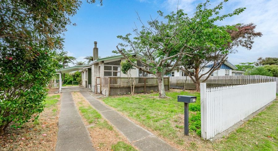  at 83 Donovan Road, Paraparaumu Beach, Kapiti Coast, Wellington