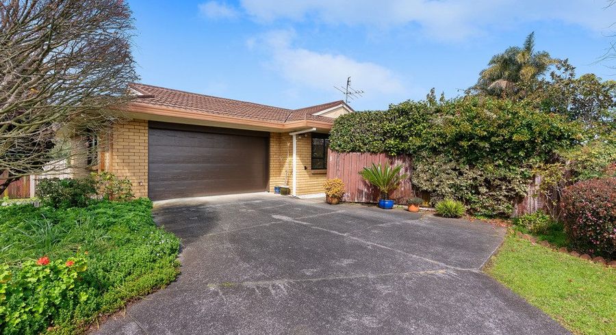  at 11B Majesty Place, Half Moon Bay, Manukau City, Auckland