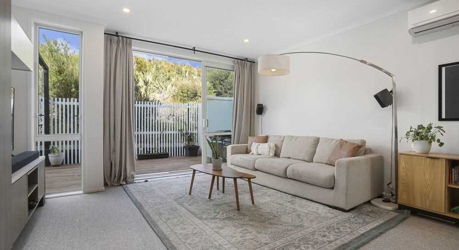 at 3 Sanremo Lane, Stanmore Bay, Whangaparaoa