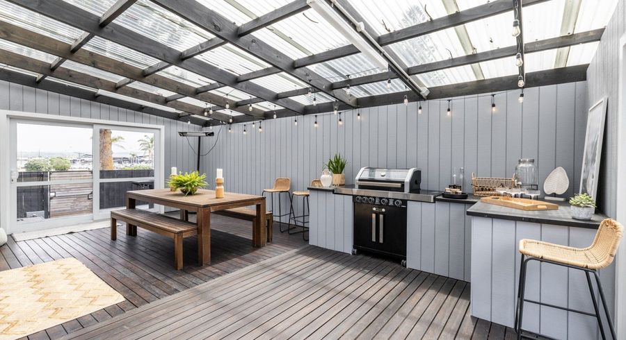  at 29 Pukeko Place, Westshore, Napier