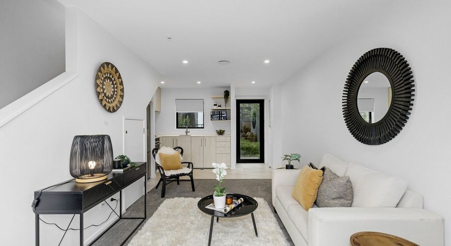  at 5/4 Johnston Grove, Taita, Lower Hutt, Wellington