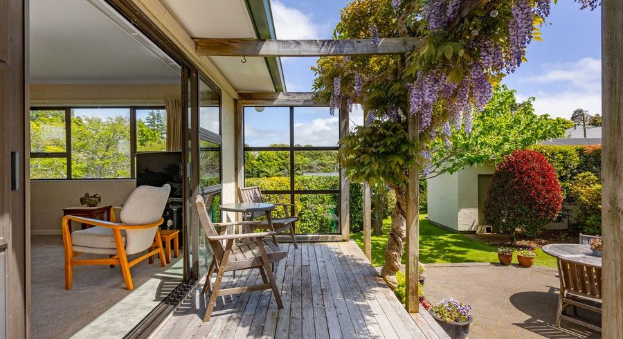  at 92 Brooklands Road, Brooklands, New Plymouth