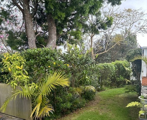  at Chivalry Road, Glenfield, North Shore City, Auckland