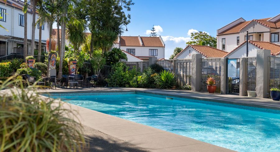  at 17/21 Armoy Drive, East Tamaki, Manukau City, Auckland