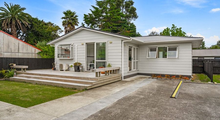  at 9B Woodvale Road, Glen Eden, Waitakere City, Auckland