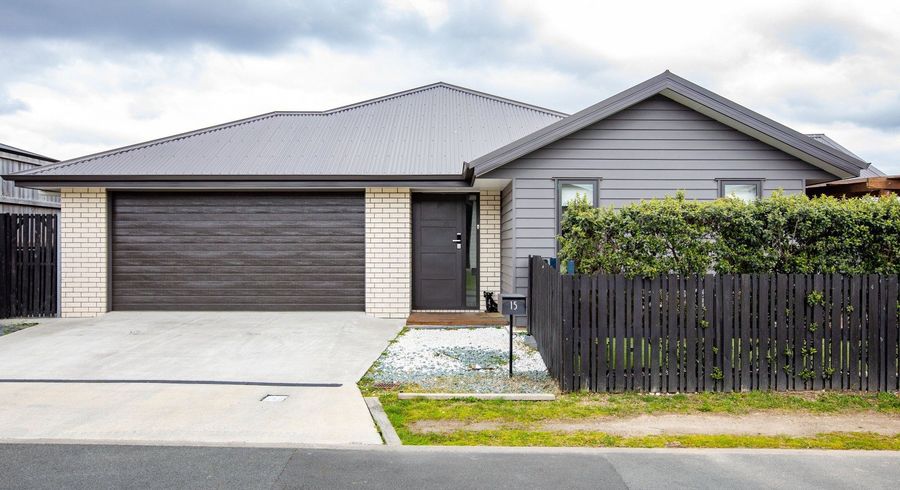  at 15 Faber Place, Rototuna, Hamilton, Waikato