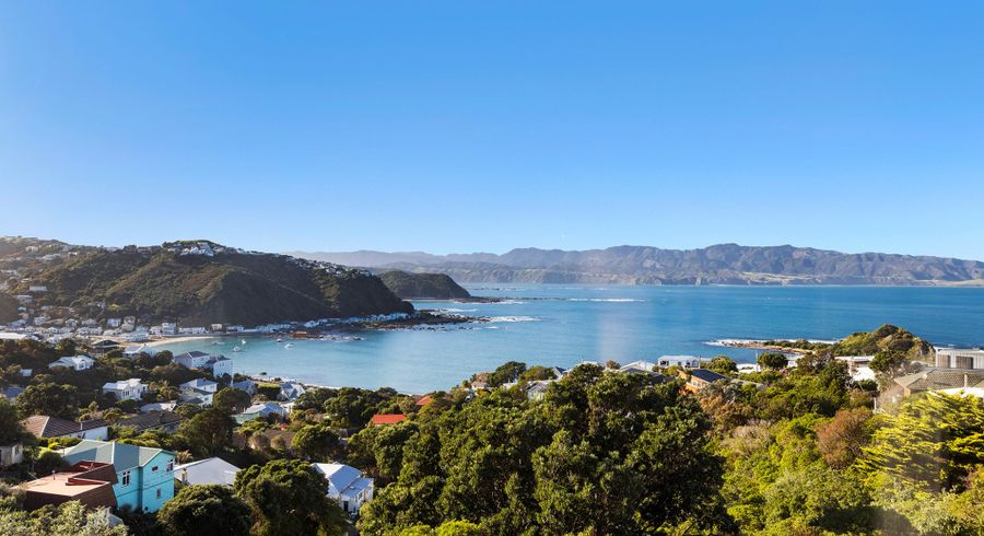  at 8/52 High Street, Island Bay, Wellington, Wellington