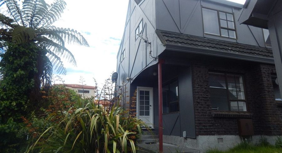  at 817B High Street, Boulcott, Lower Hutt, Wellington