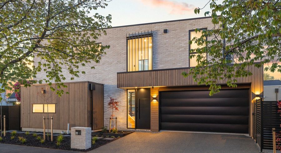  at 33 Clare Road, Merivale, Christchurch City, Canterbury