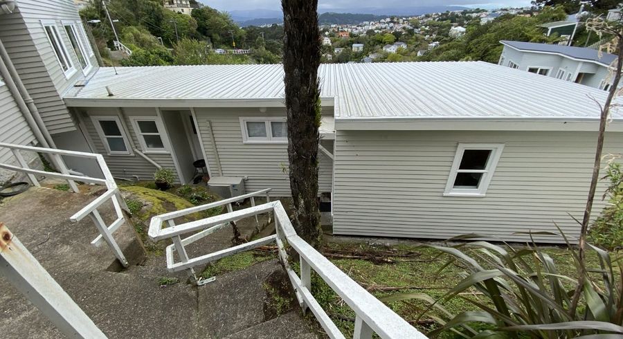  at 2b Garden Road, Northland, Wellington, Wellington