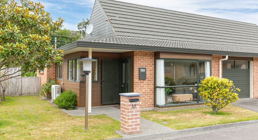  at 33/42 Main Road, Tawa, Wellington, Wellington