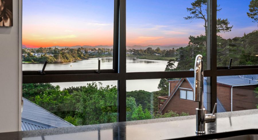  at 17a Constable Lane, West Harbour, Waitakere City, Auckland