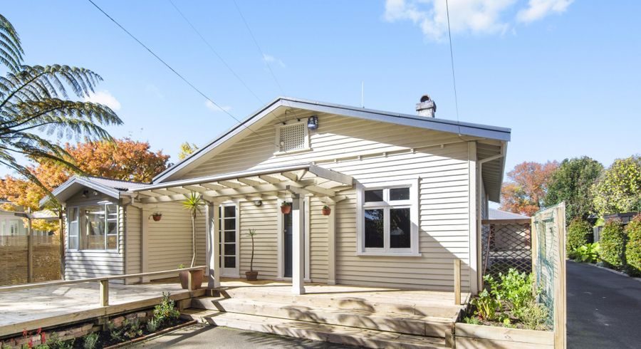  at 10 Stanley Street, Claudelands, Hamilton, Waikato