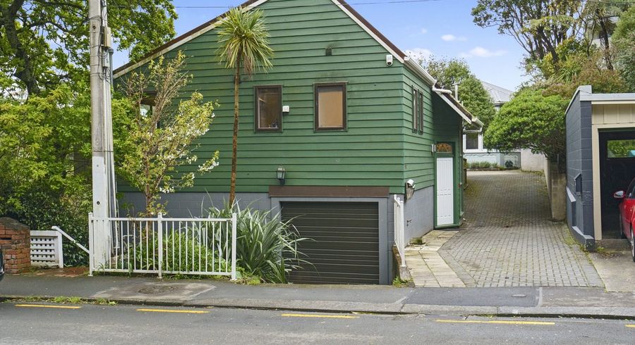  at 142 Upland Road, Kelburn, Wellington, Wellington