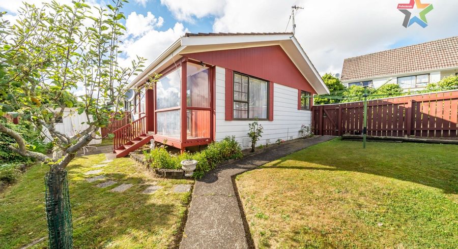  at 212a Staithes Drive South, Whitby, Porirua, Wellington