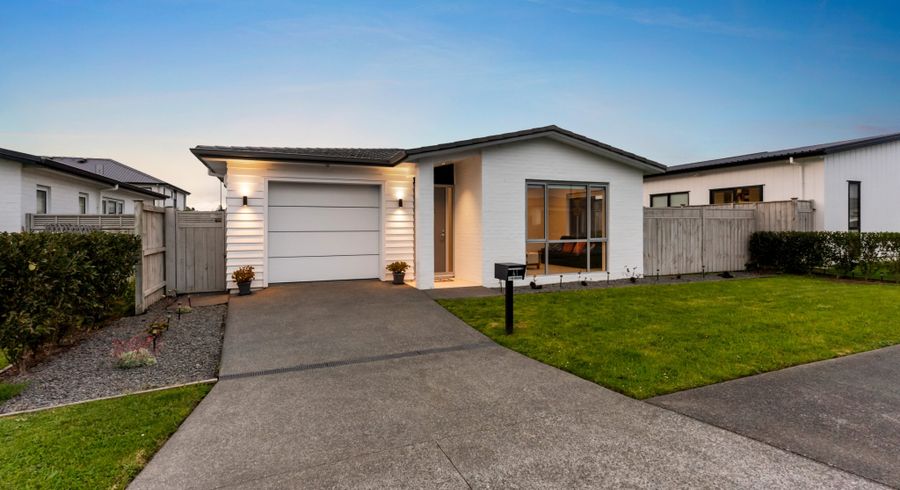  at 61 Nganui Avenue, Conifer Grove, Papakura, Auckland