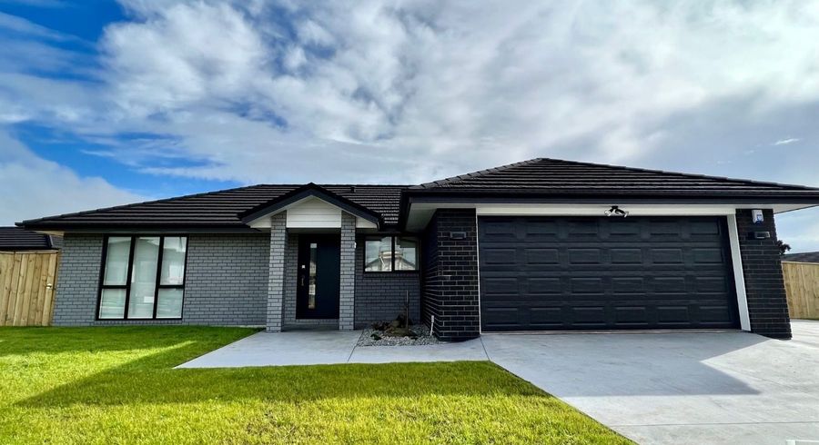  at 24 Kerr Cr, Patumahoe, Franklin, Auckland