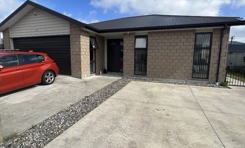  at 10 Poulson Grove, Trentham, Upper Hutt, Wellington