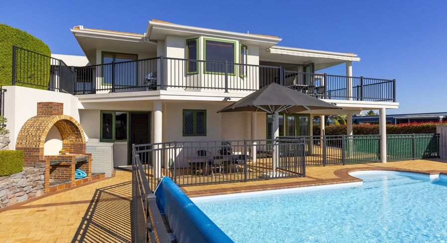  at 2/70 Harvey Street, Waipahihi, Taupo, Waikato