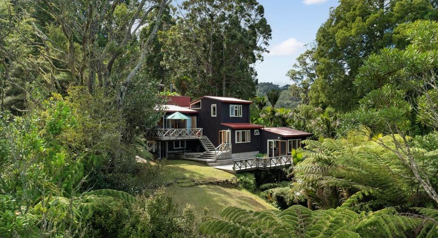  at 36 Tainui Road, Titirangi, Waitakere City, Auckland