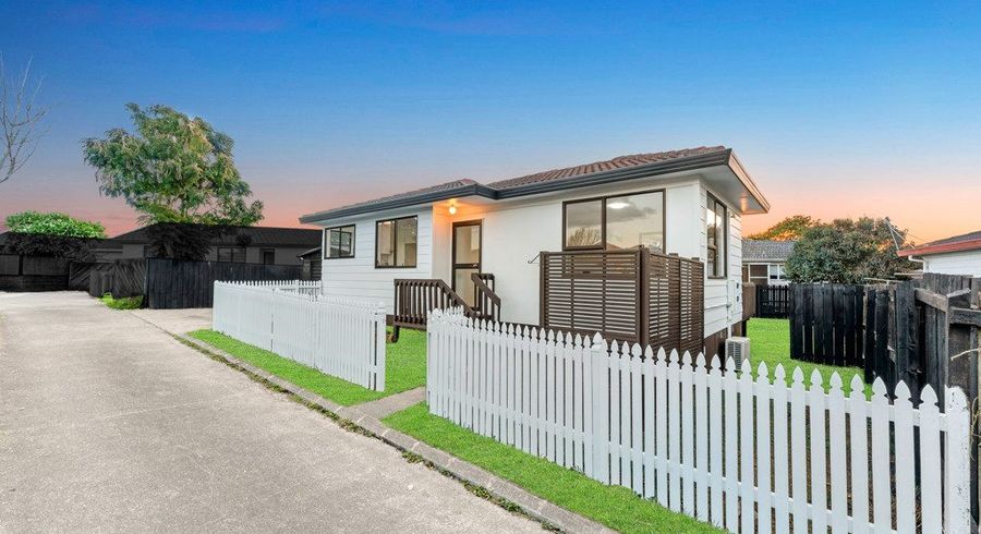  at 2/14 Etherton Drive, Weymouth, Manukau City, Auckland