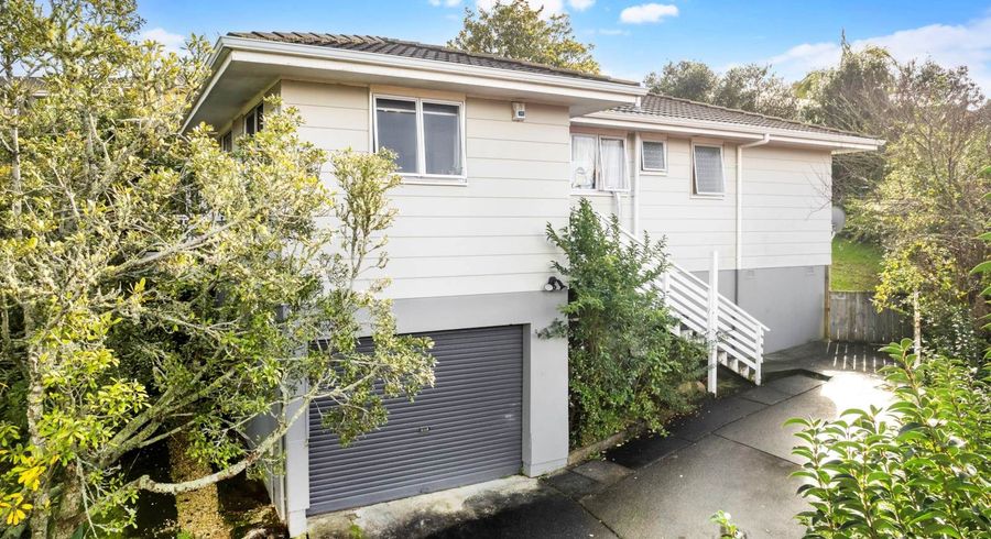  at 31 Regency Place, Sunnynook, Auckland