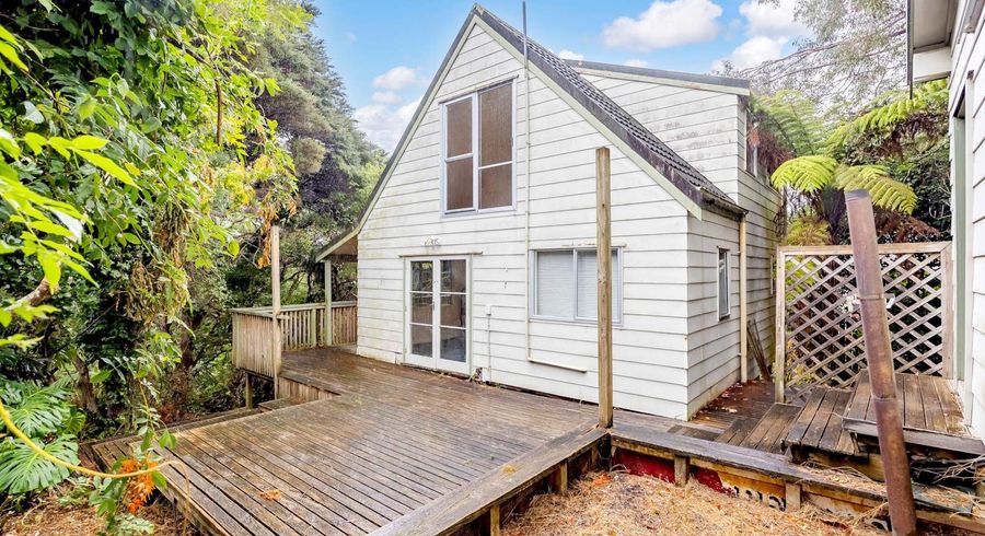  at 11 Claverdon Drive, Massey, Auckland