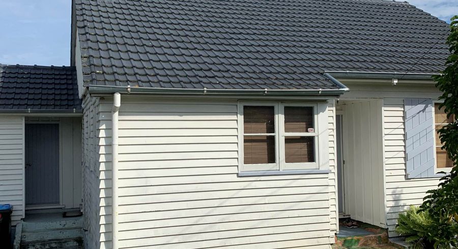  at 2075 Great North Road, Avondale, Auckland