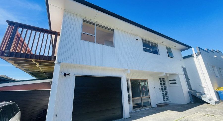  at 1/54 Lynwood Road, New Lynn, Waitakere City, Auckland