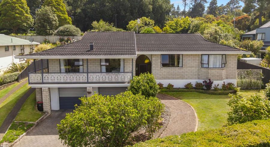  at 11 Linda Place, Saint Johns Hill, Whanganui