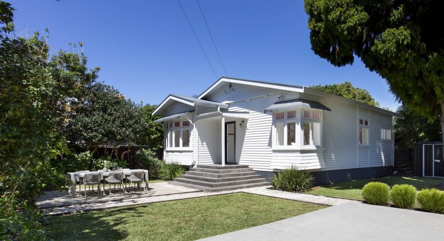  at 8 Oakley Avenue, Waterview, Auckland City, Auckland