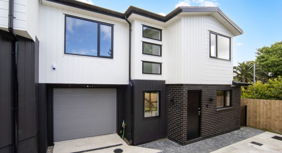  at Lot 5/70 Golf Road, New Lynn, Waitakere City, Auckland