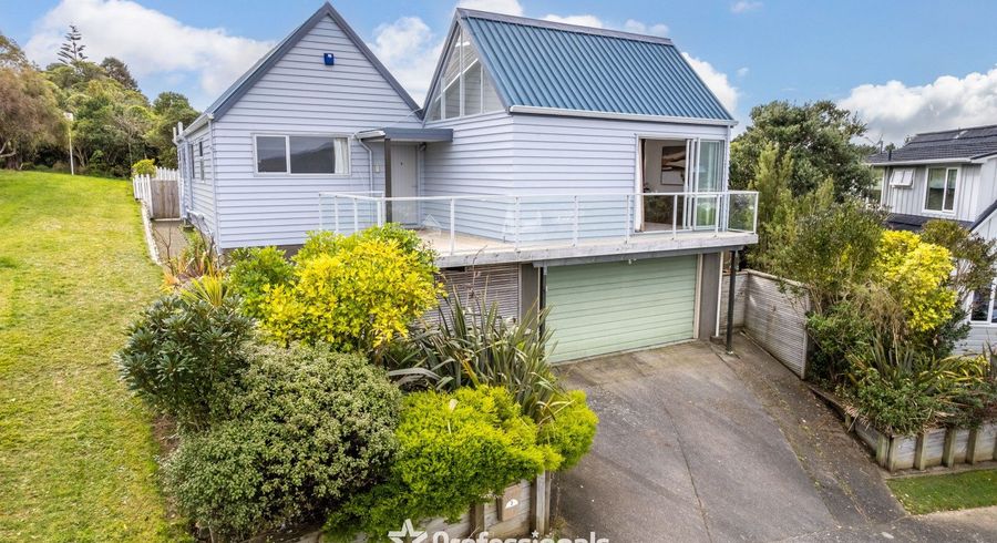  at 3 Lone Tree Grove, Kelson, Lower Hutt, Wellington