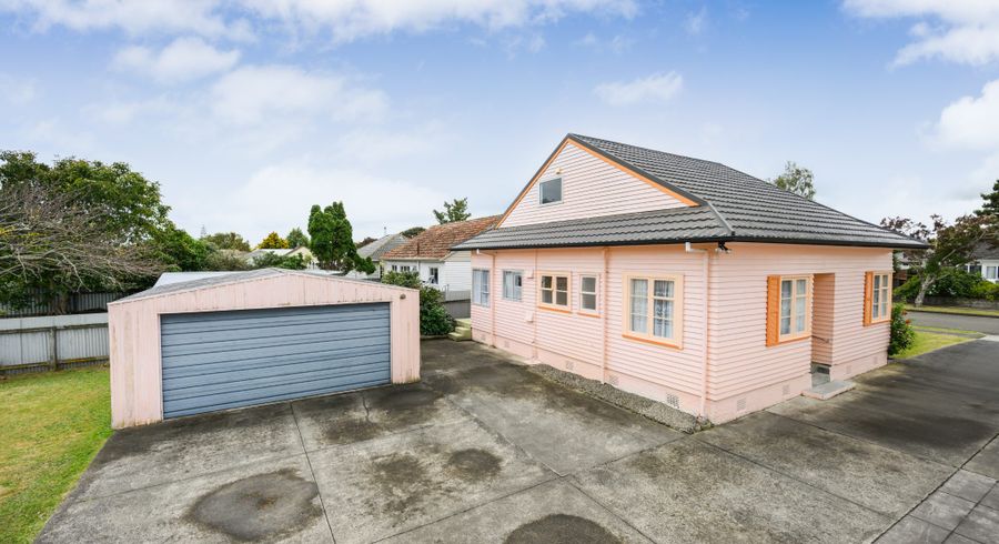  at 42 Ihle Street, Terrace End, Palmerston North, Manawatu / Whanganui