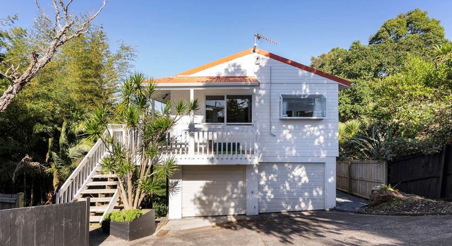  at 109 Tirimoana Road, Te Atatu South, Waitakere City, Auckland